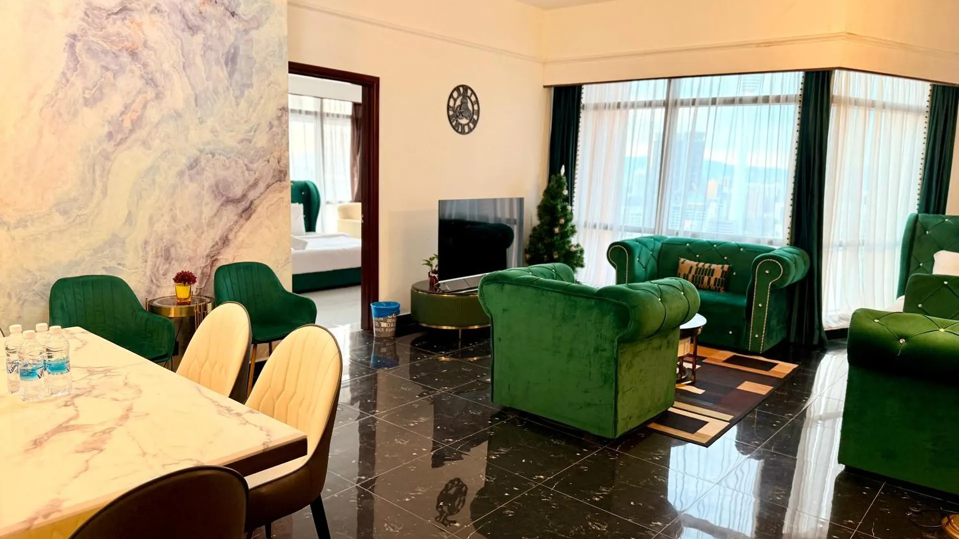 Go Daily Service Suites Time Square Kl 쿠알라룸푸르 0*,