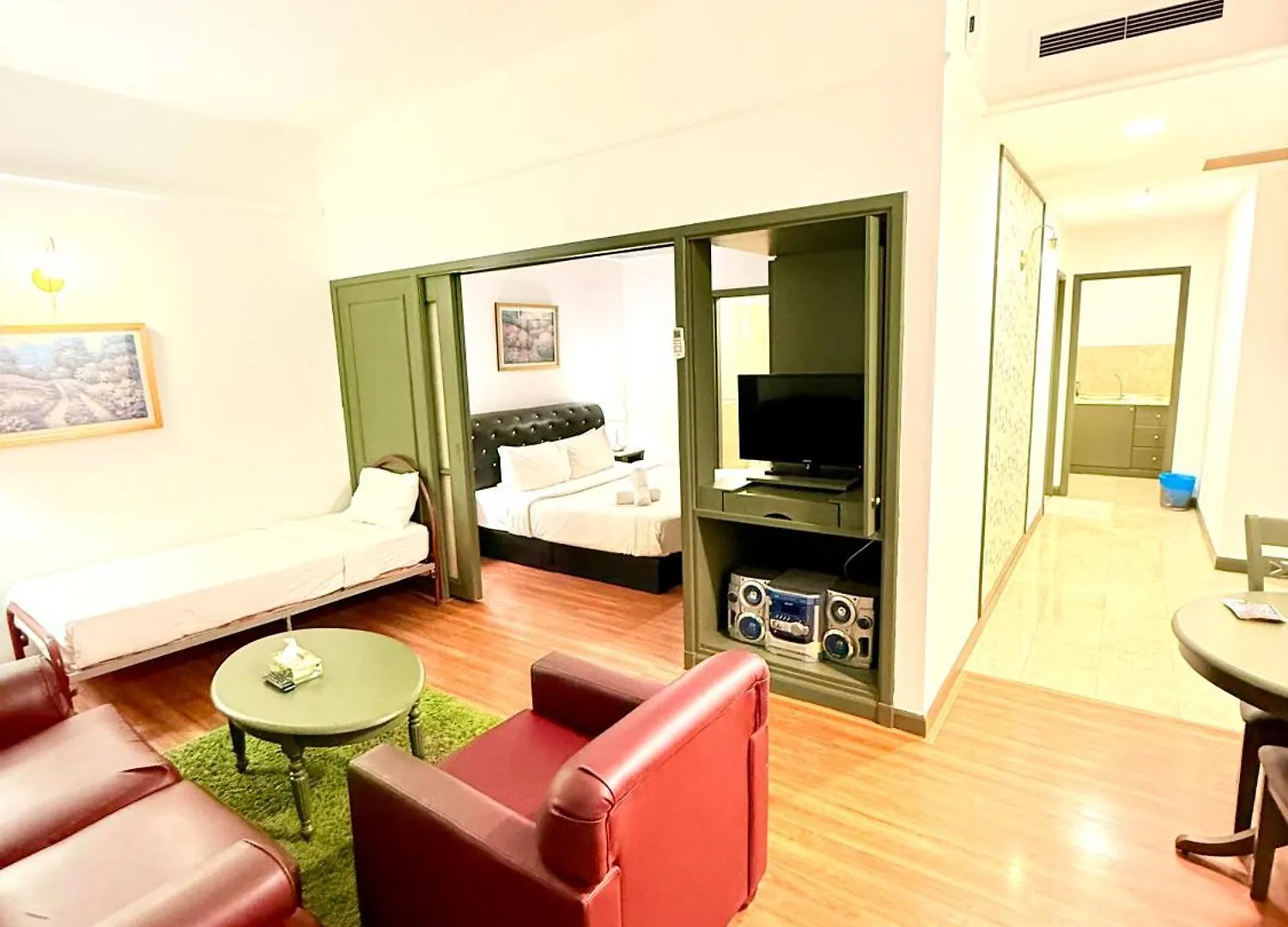 Go Daily Service Suites Time Square Kl Kuala Lumpur